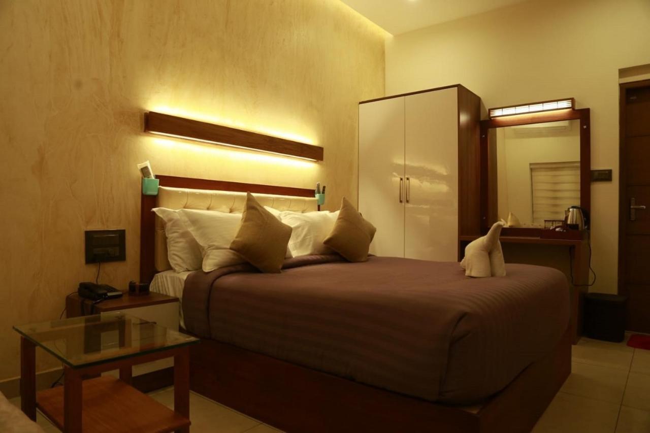 Casa Orchid Hotel Alappuzha Exterior foto